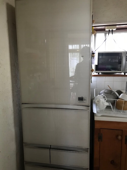 TOSHIBA VEGETA へ 冷蔵庫を18年ぶりに買い替える | 古びた家